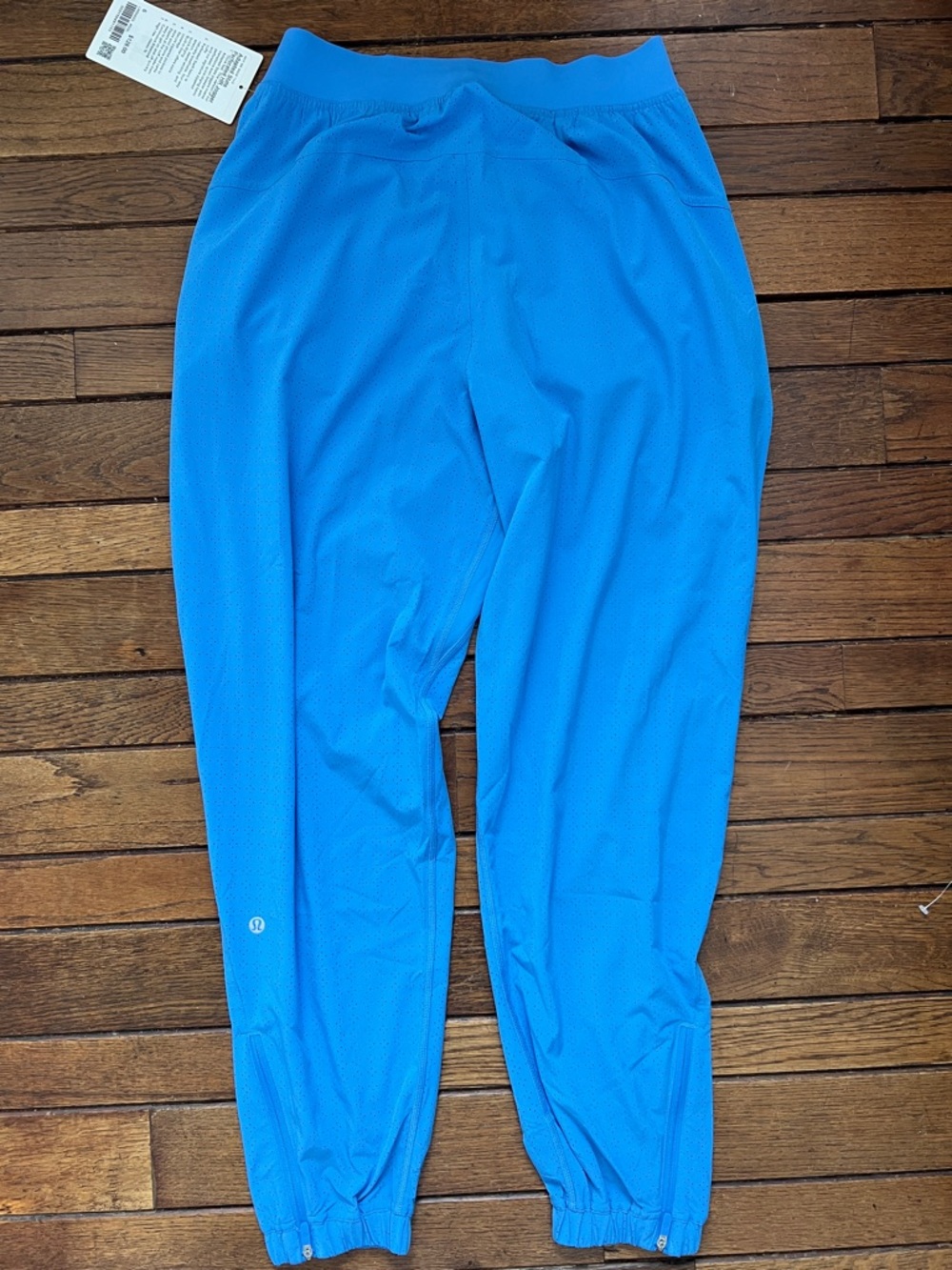Lululemon Pool Party Blue Adapted State Perforated HR Joggers Size 6 NWT - Picture 7 of 8
